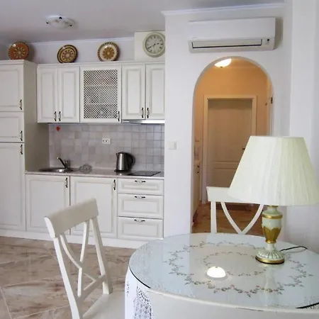 Apartment Venera & Anastasia Palace *